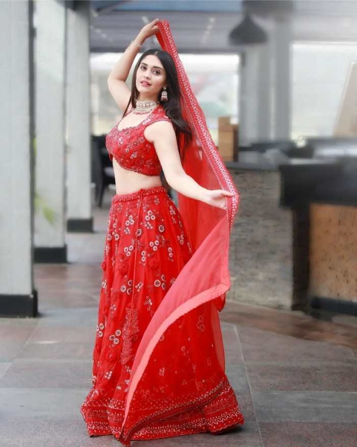 surbhi puranik_teluguvox 5